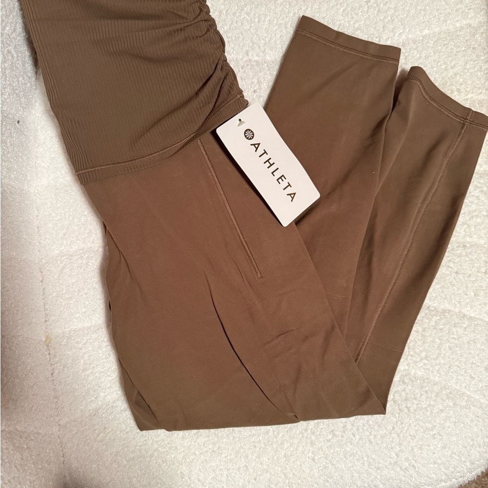 Athleta Women's Cropped Active Leggings in Brown